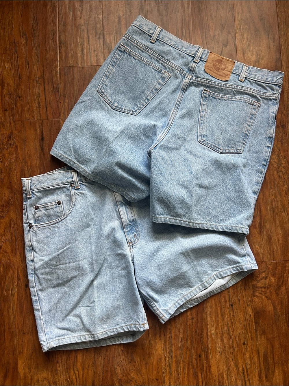 Men's Light Blue Denim Jean Shorts with Classic Five-Pocket Design California